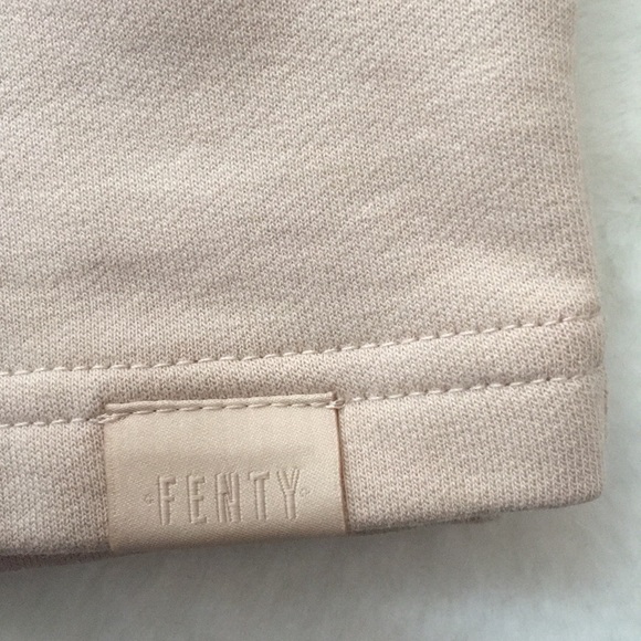 LAST ONE NWT Puma Fenty Cropped Top - Picture 7 of 7